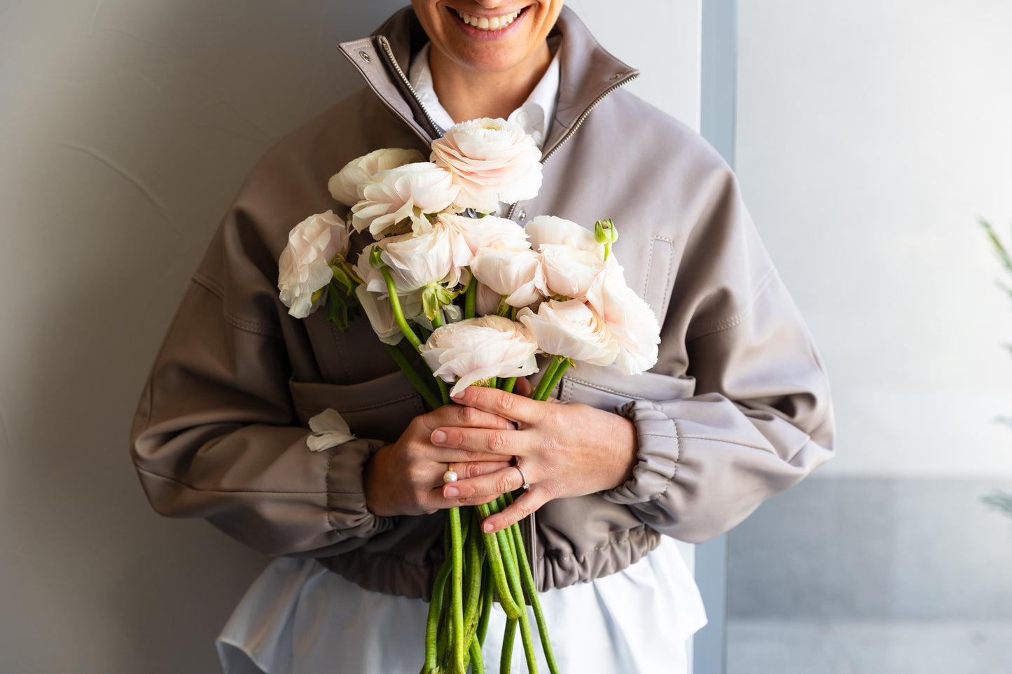 Buket sezonskih ranunkula